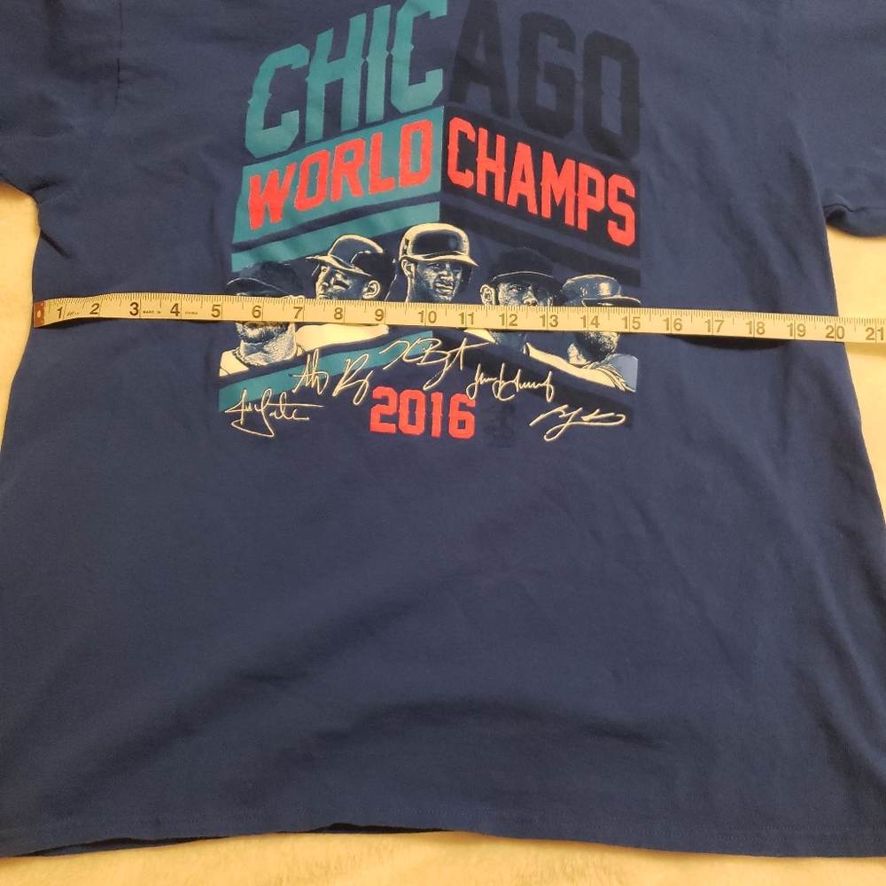 Chicago Cubs World Champions short sleeve shirt - Picture 5 of 8